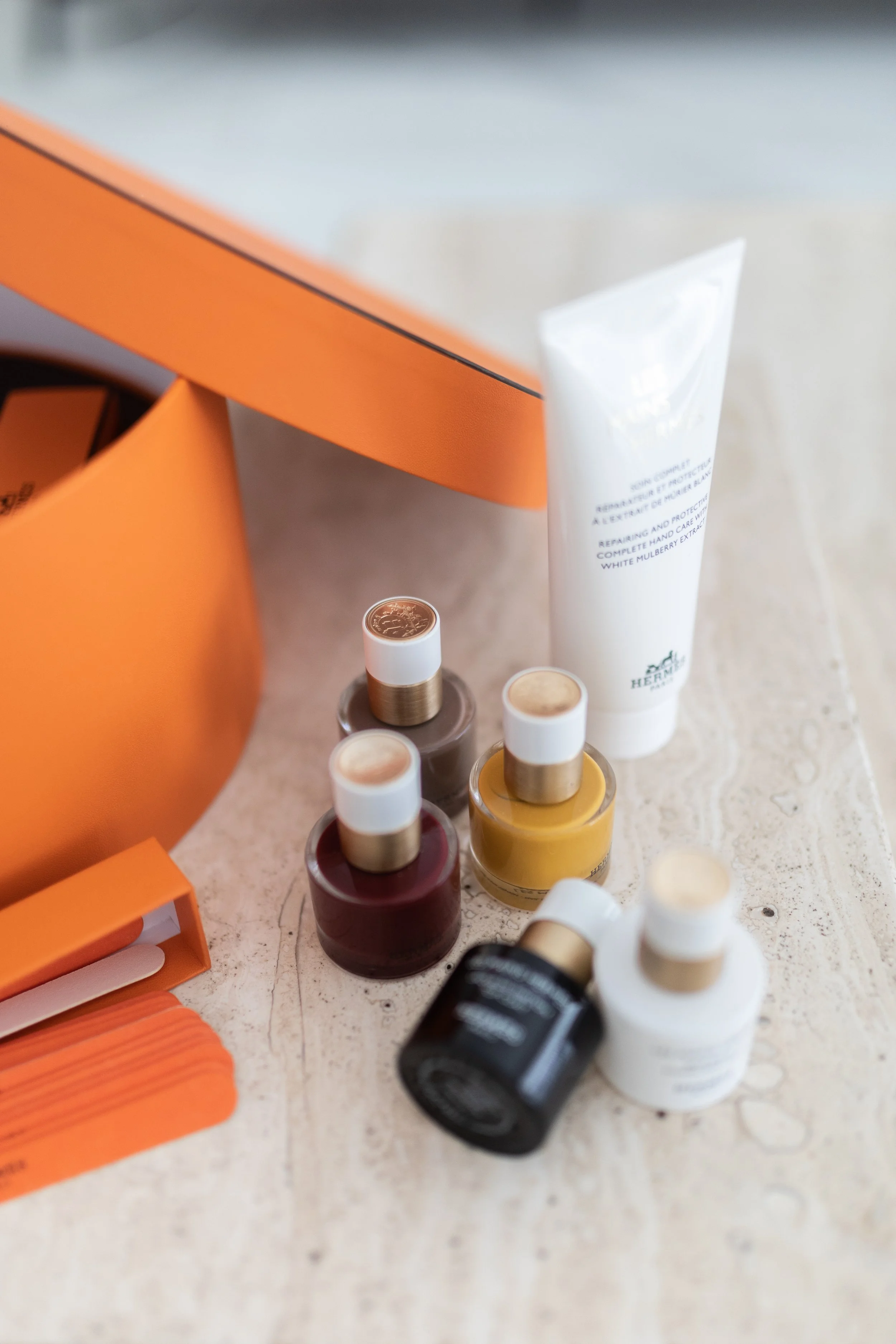 Les Mains Hermès — MUSINGS OF LI CHI PAN